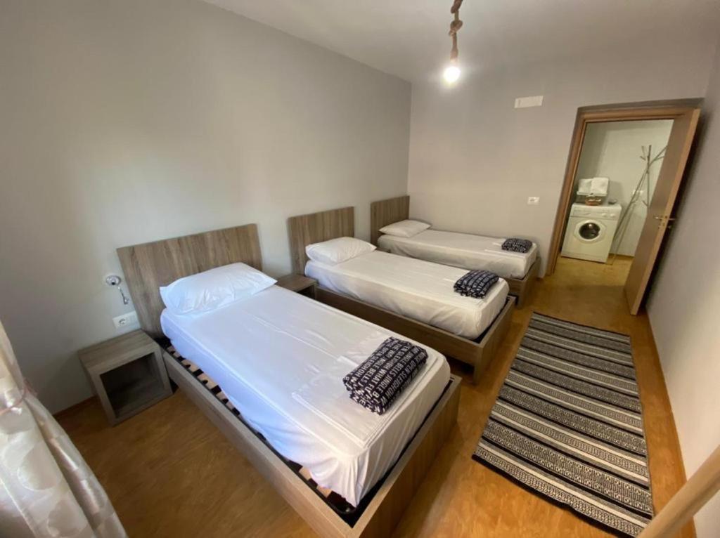 Center Apartment 2 Shkoder Exterior photo